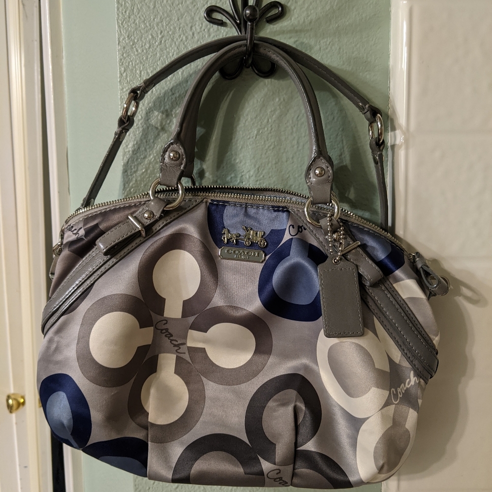 Coach Authentic Madison Clover 12X9 1/2 Handbag